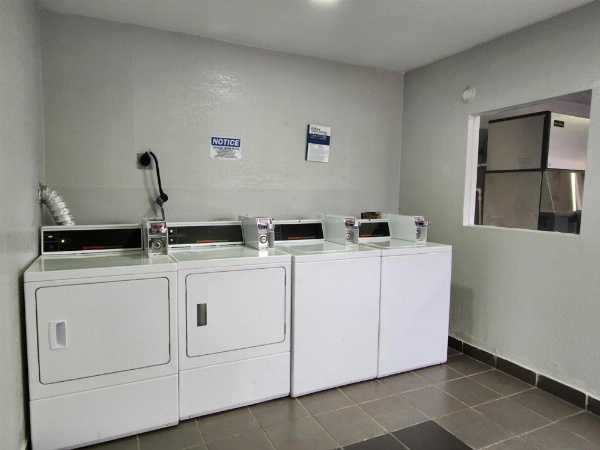 Motel 6 North Little Rock, AR-JFK Blvd image 29